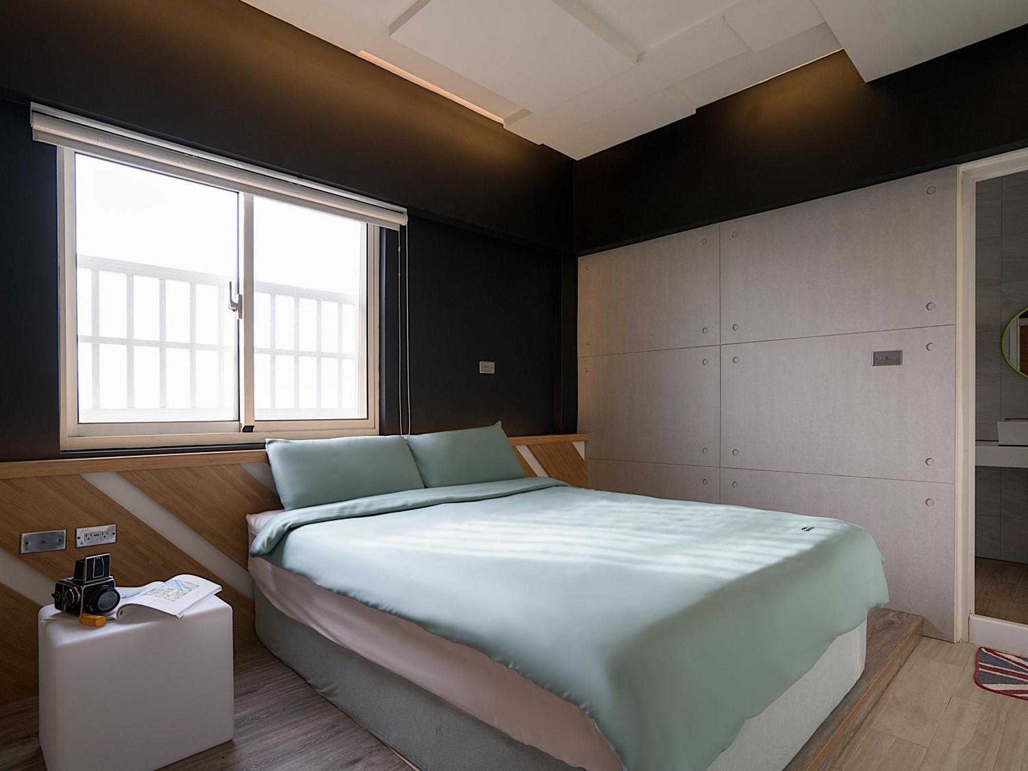 Bed and Breakfast 琉球茶室 現代館 Сяолюцю Экстерьер фото